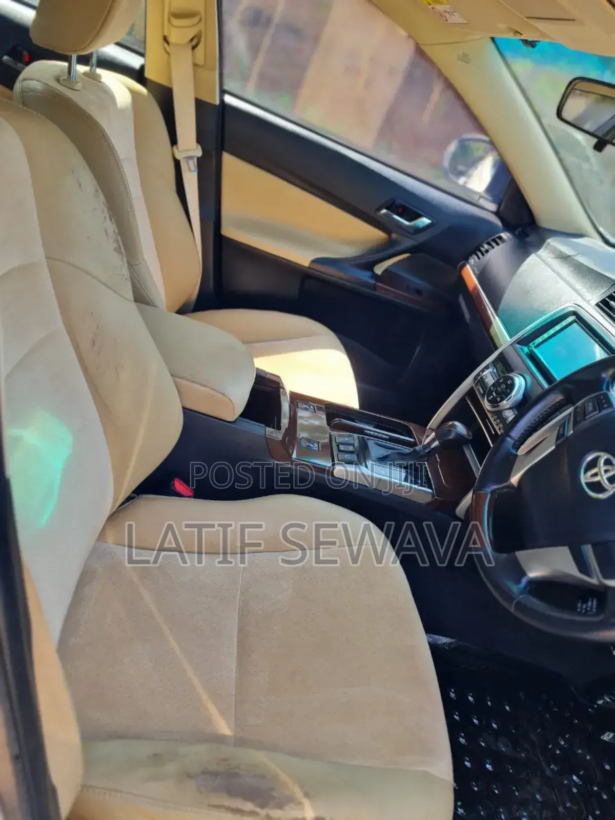 Toyota Mark X 2.5 AWD 2014 White