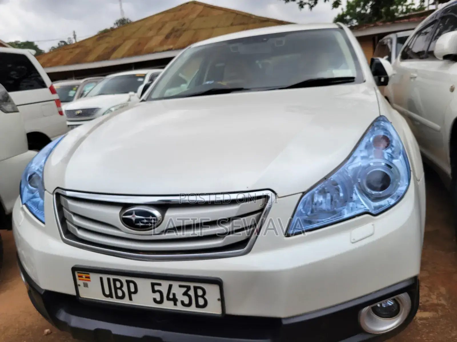Subaru Outback 2.5i CVT 2012 White