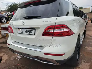 Mercedes-Benz M Class ML 350 4Matic 2013 White