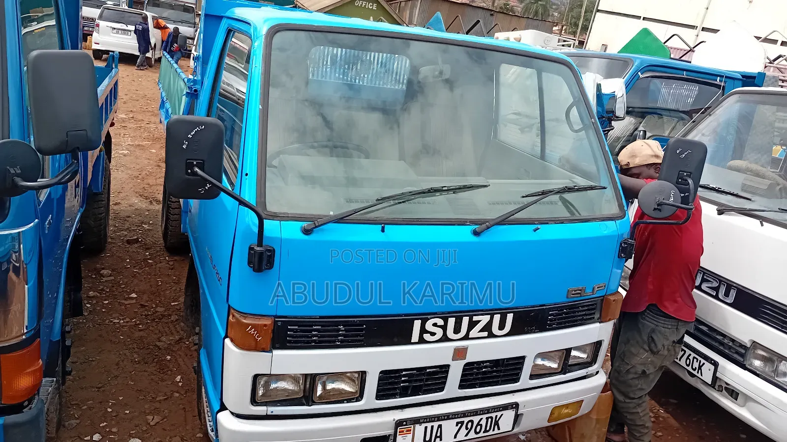 Isuzu Elf Tipper