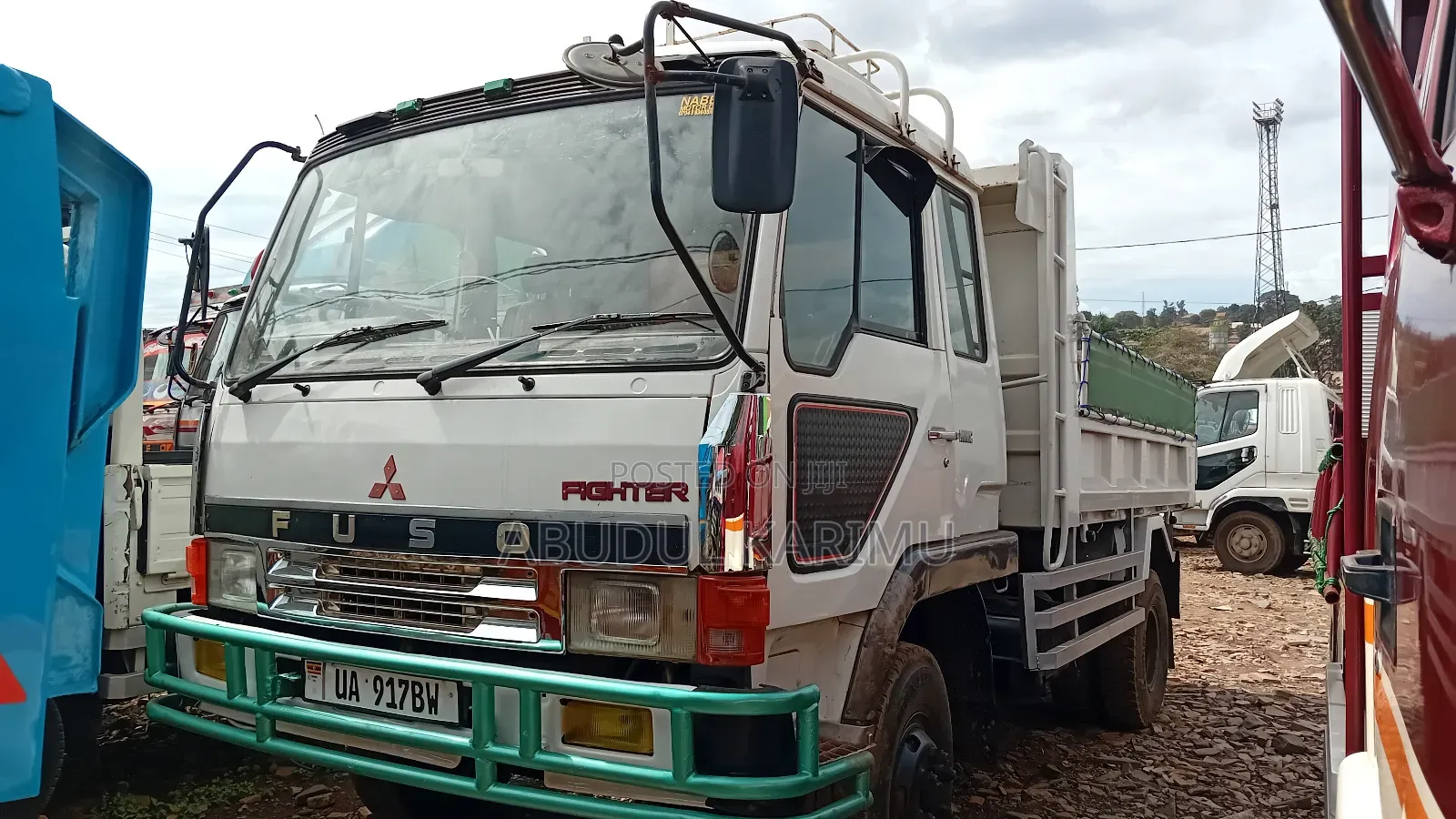 Fuso Fighter Tipper