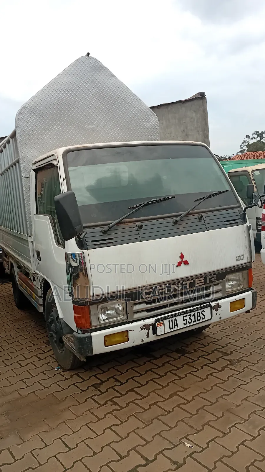 Mitsubish Canter Truck