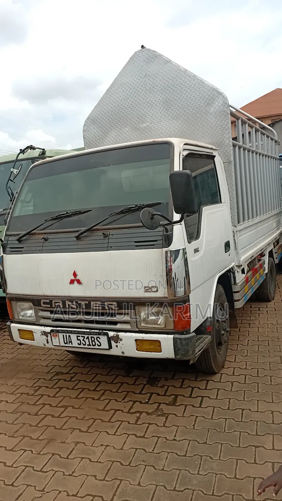 Mitsubish Canter Truck