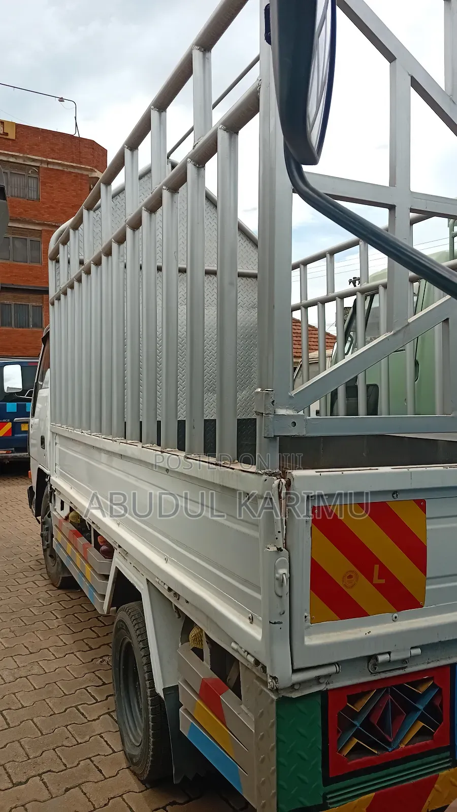 Mitsubish Canter Truck