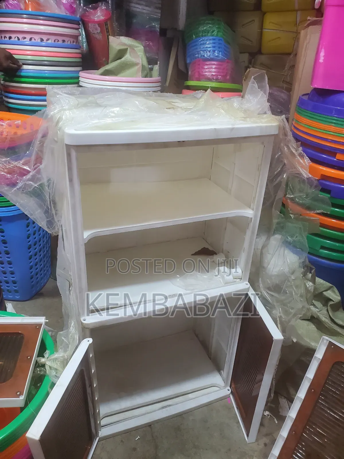 3-Tier Plastic Storage Cabinet