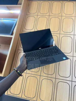 Laptop Dell XPS 13 9350 16GB Intel Core i7 SSD 512GB