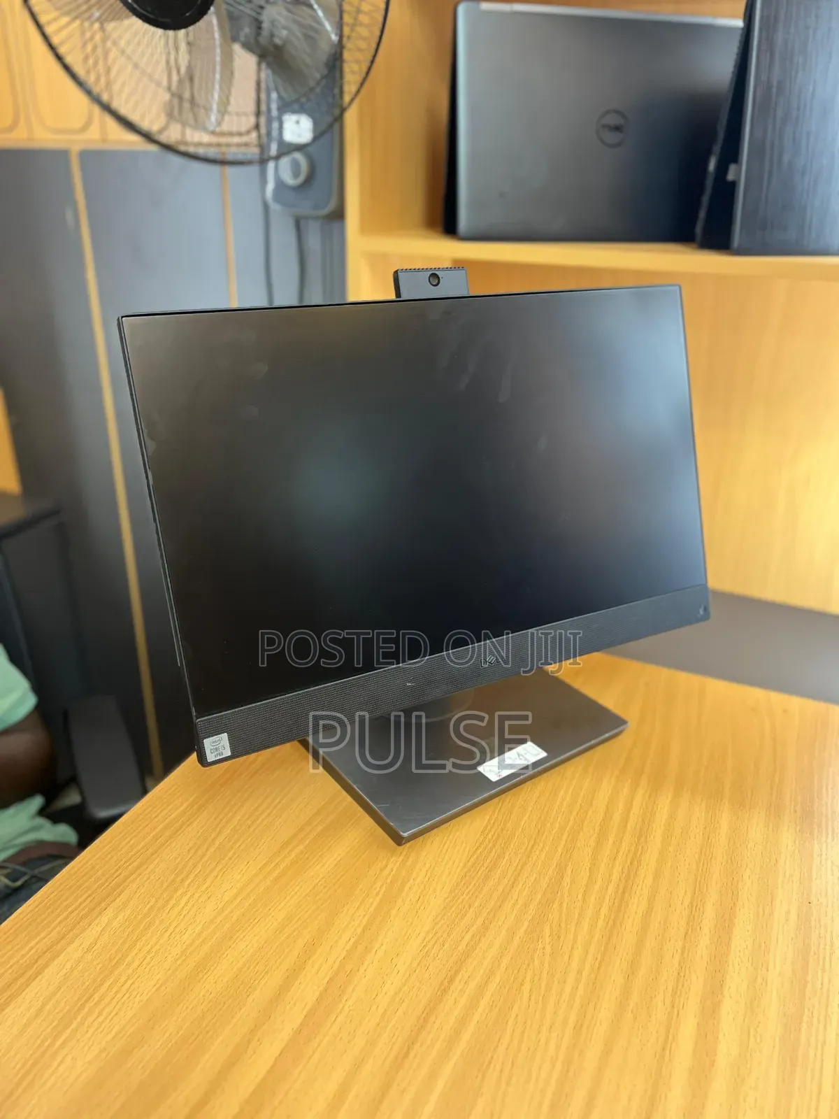 Dell OptiPlex 7000 7410 All-in-One 8GB Intel Core i5 SSD 256GB