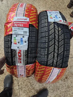 215 65 R16 Roadx Very Gd And Cheapest.