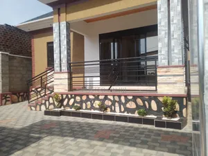 Furnished 2bdrm Bungalow in Gilantah Estate, Kira for sale