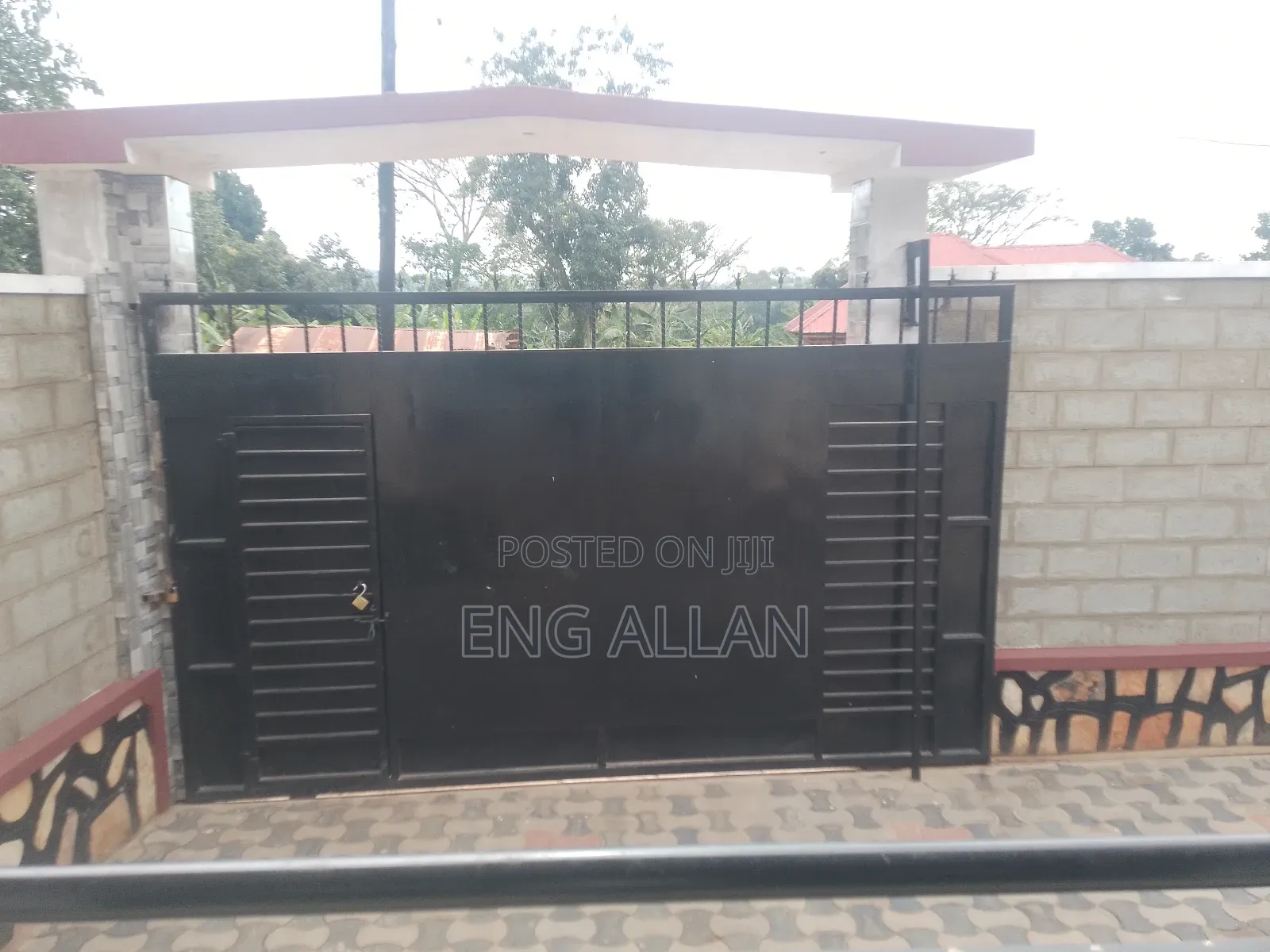 Furnished 2bdrm Bungalow in Gilantah Estate, Kira for sale