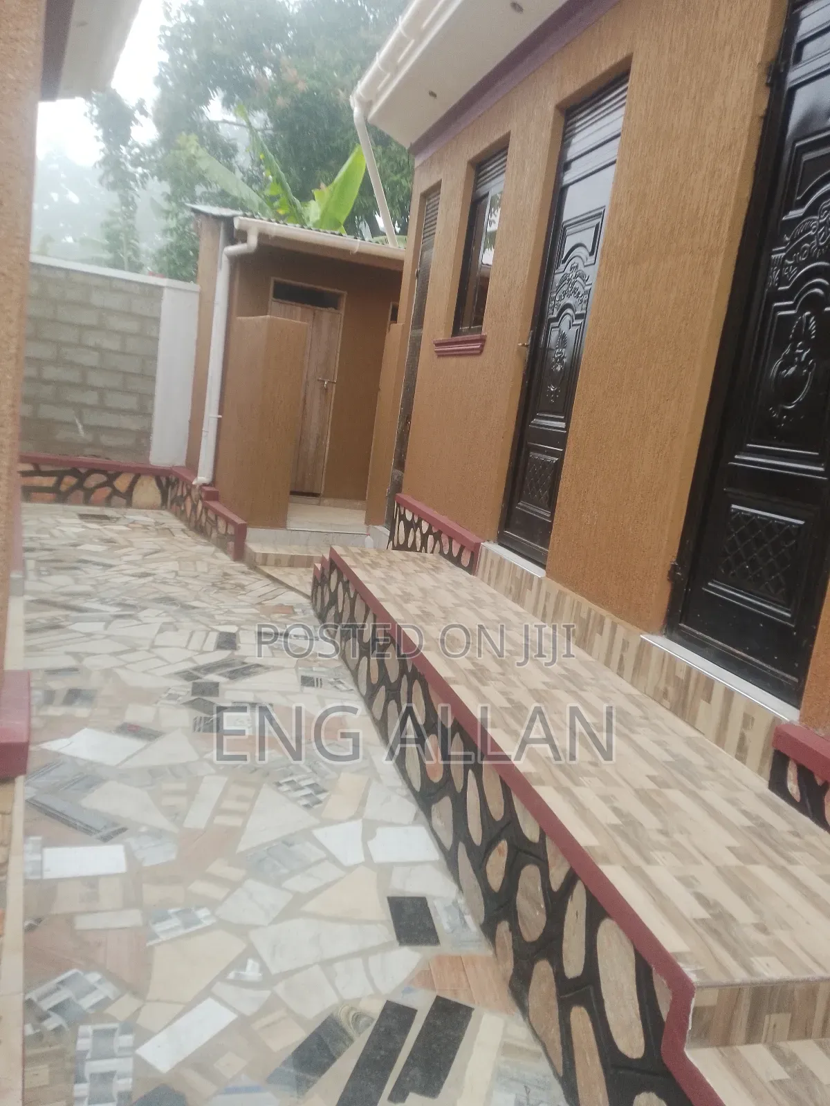Furnished 2bdrm Bungalow in Gilantah Estate, Kira for sale