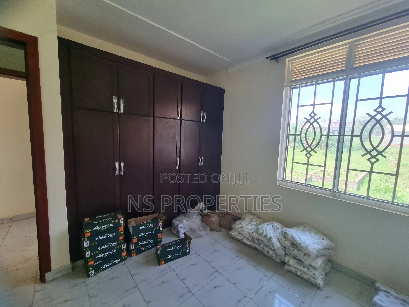 1bdrm Apartment in Central Division for rent