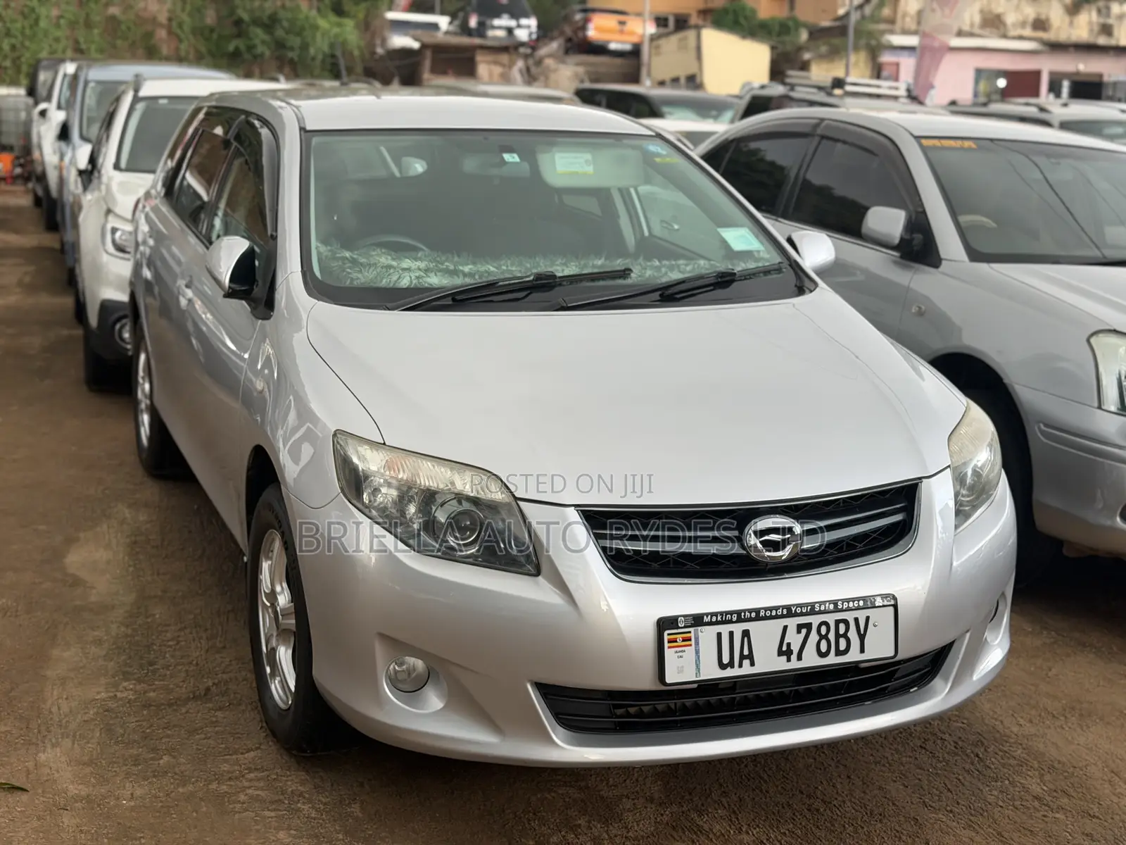 Toyota Corolla Fielder 2010 Silver