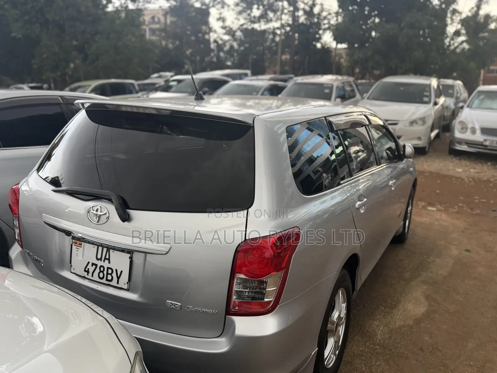 Toyota Corolla Fielder 2010 Silver