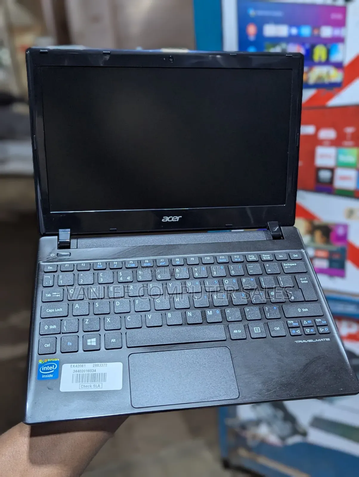 Laptop Acer TravelMate B113 4GB Intel Celeron HDD+SSD 320GB