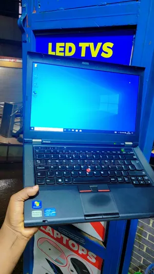 Laptop Lenovo ThinkPad T430 8GB Intel Core i5 HDD+SSD 320GB