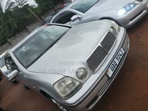 Toyota Progress 2005 Silver