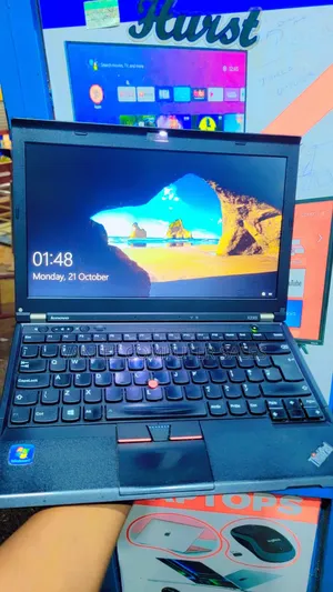 Laptop Lenovo ThinkPad X230 4GB Intel Core i3 HDD+SSD 320GB