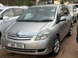 Toyota Corolla Spacio 2006