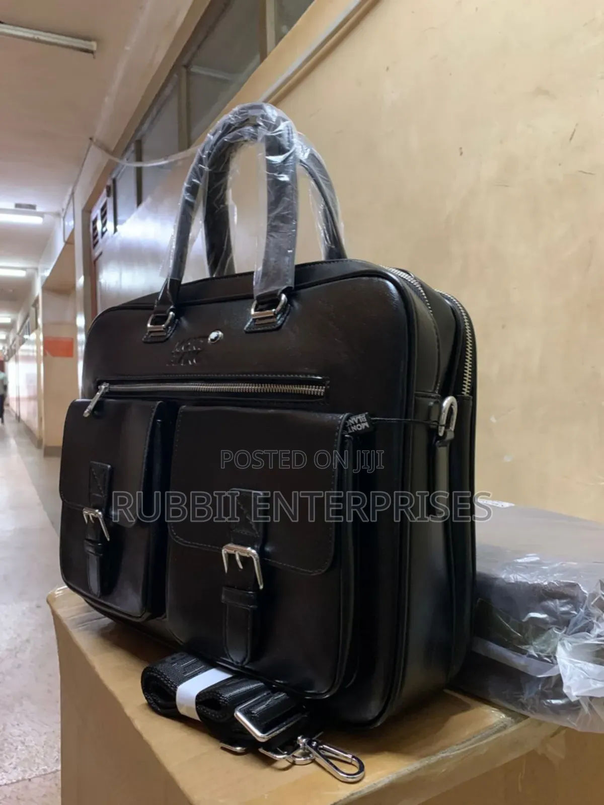 Business Documents Briefcase ~ Black