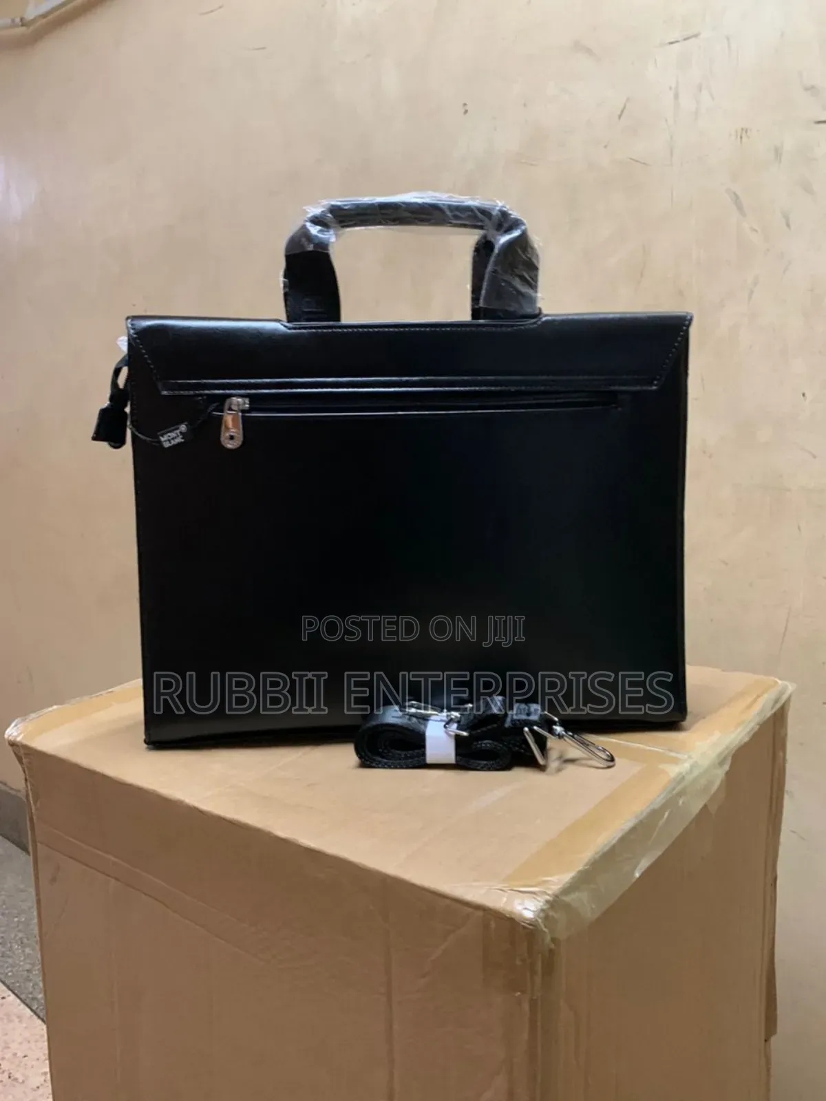 Business Briefcase ~ Black