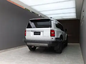 Toyota Land Cruiser LC250 2024 White