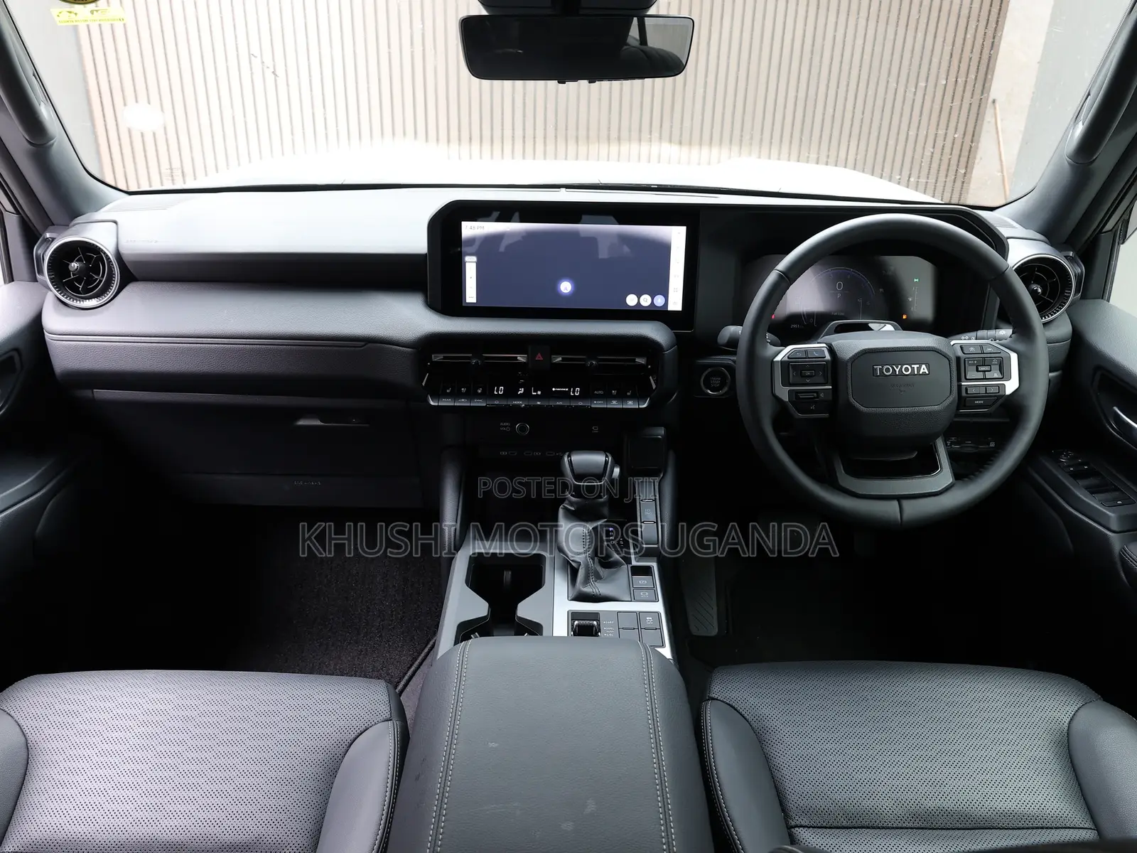 Toyota Land Cruiser LC250 2024 White