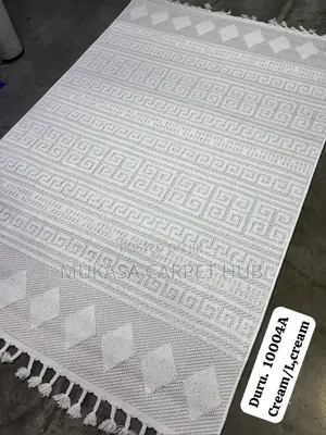 Stylish Modern Centre Rug