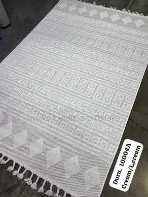 Stylish Modern Centre Rug