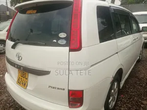 Toyota ISIS 1.8 Platana 2007 White