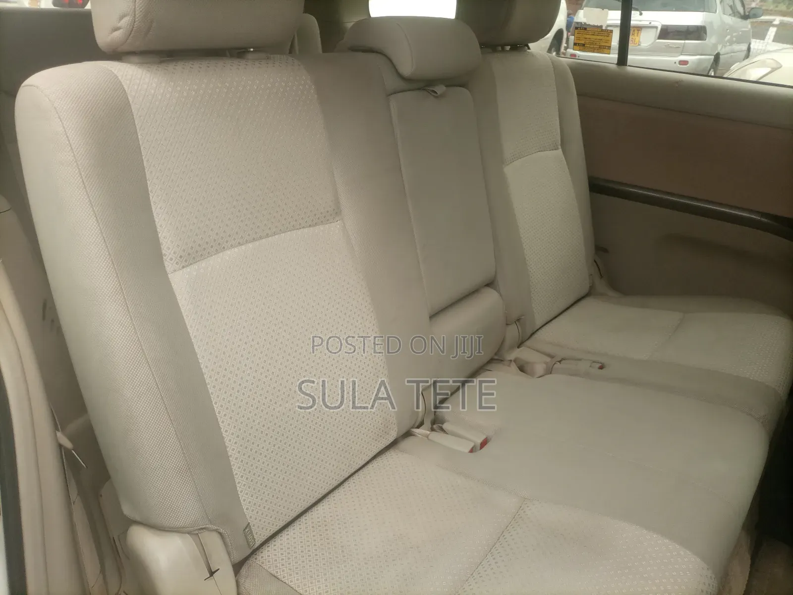 Toyota ISIS 1.8 Platana 2007 White