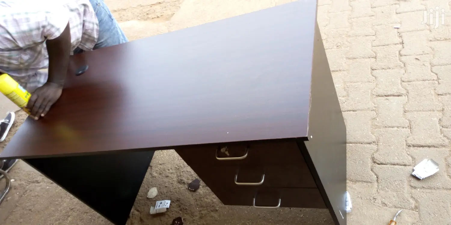 Office Desk 120cm Brand New