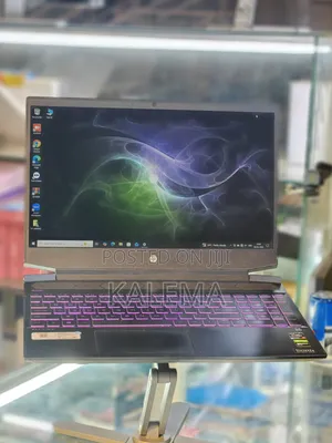 Laptop HP Pavilion 15-cs3063cl 8GB AMD Ryzen 5 SSD 256GB