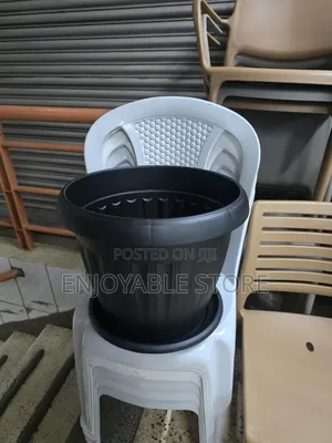 Stackable Plastic Flower Pots Stackable Plastic Flower Pots