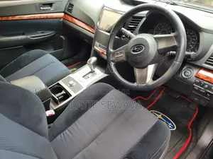 Subaru Outback 2.5i CVT 2012 Gray