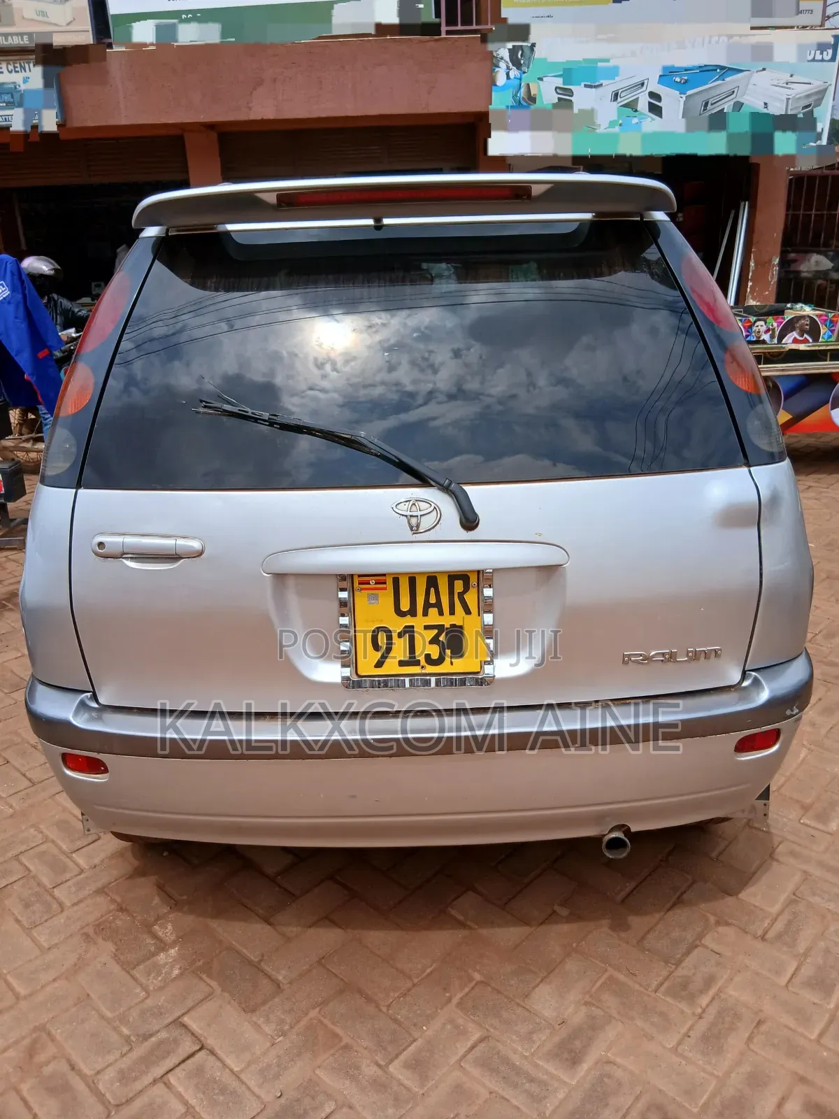Toyota Raum 1998 Silver
