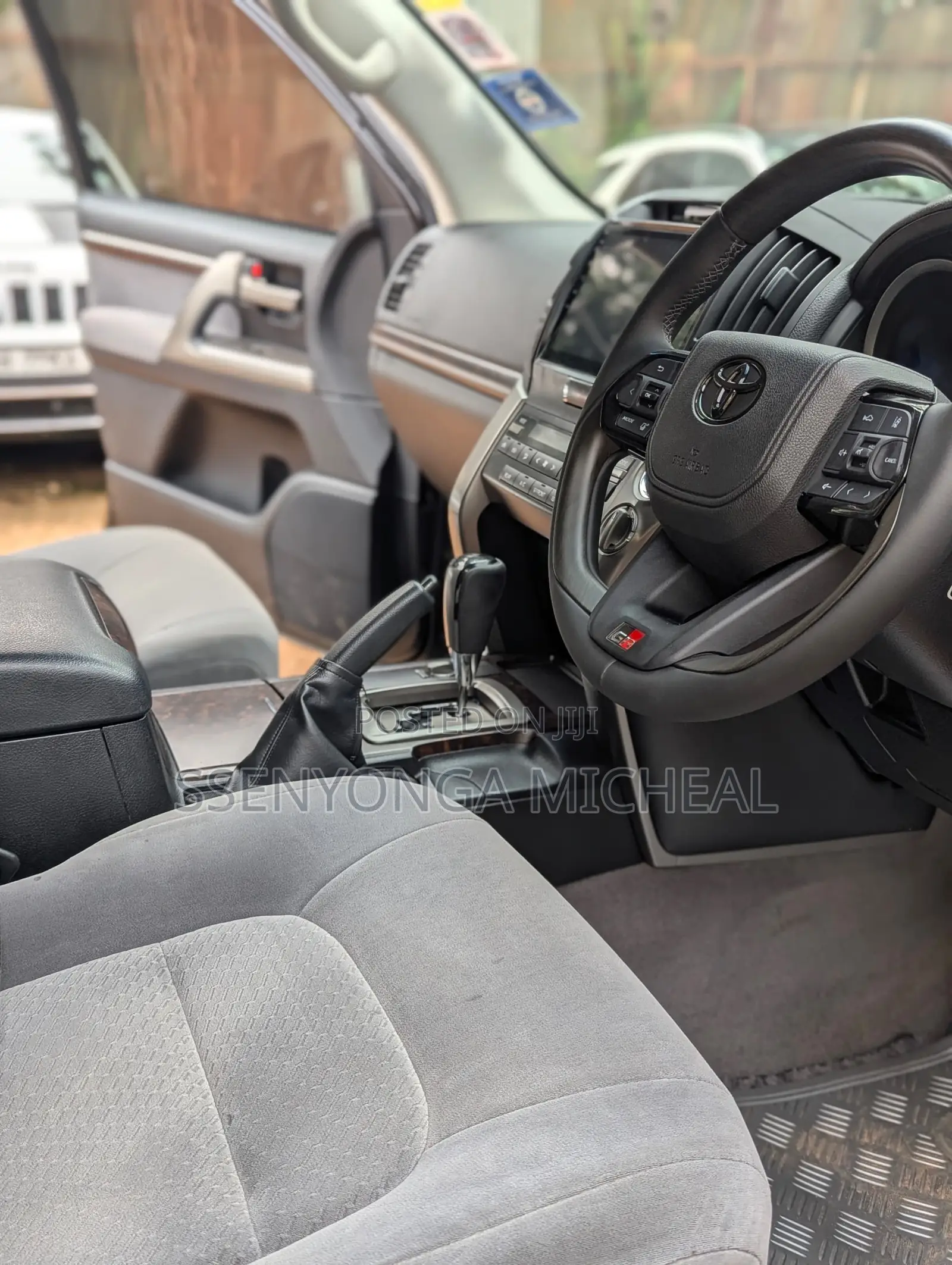 Toyota Land Cruiser Prado 2012 Black