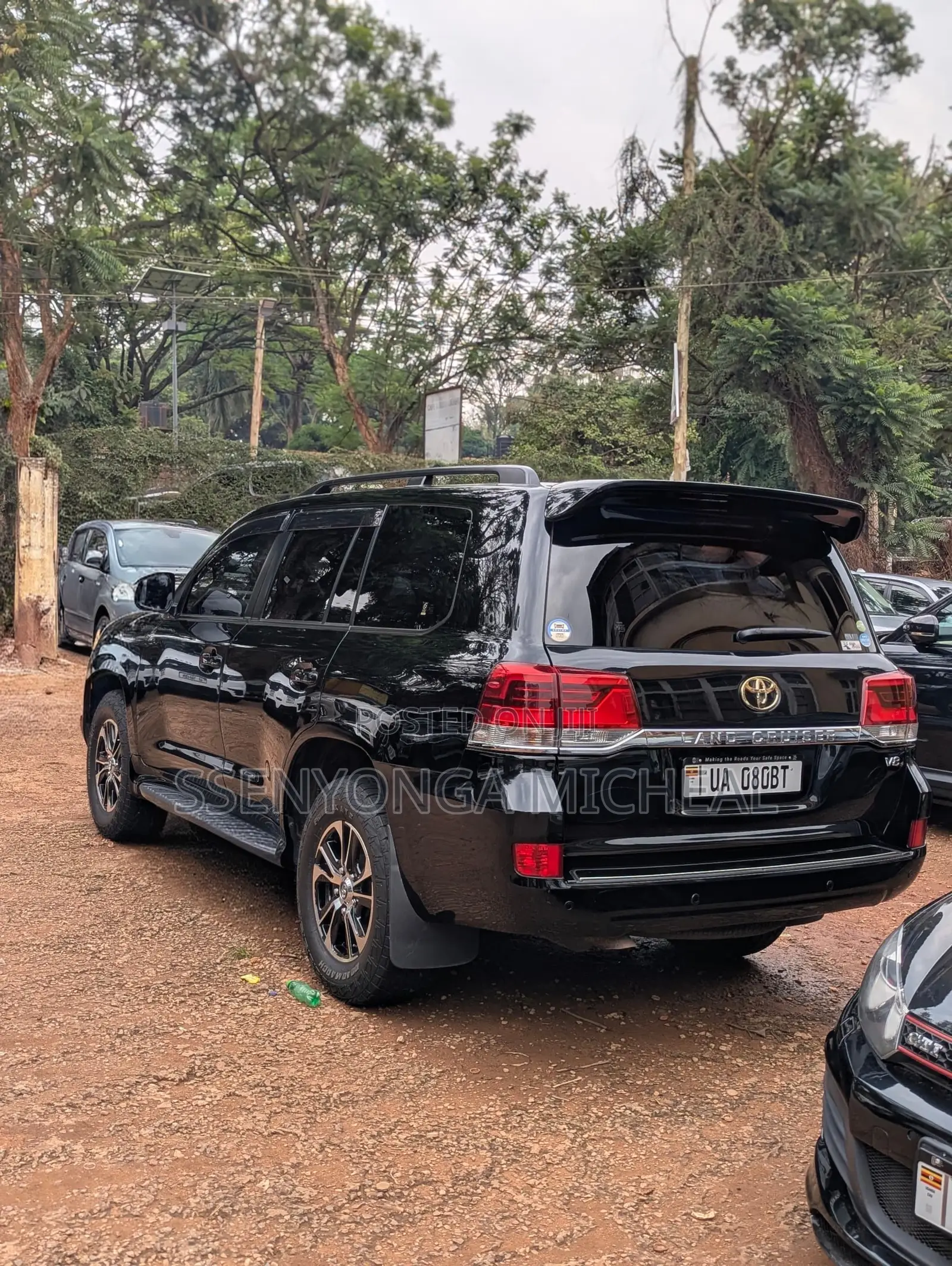 Toyota Land Cruiser Prado 2012 Black