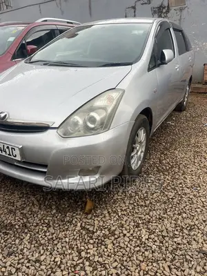Toyota Wish 2007 Silver