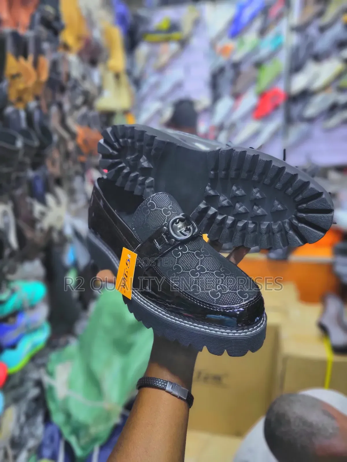 Its a G Ten Men Shoe