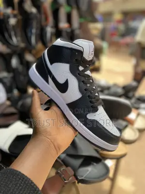 Jordan One High Top