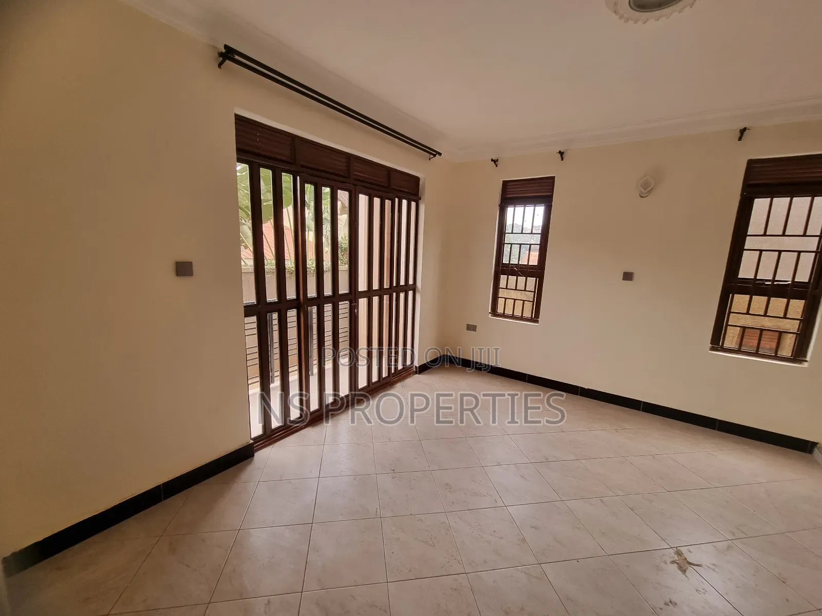 1bdrm Apartment in Central Division for rent