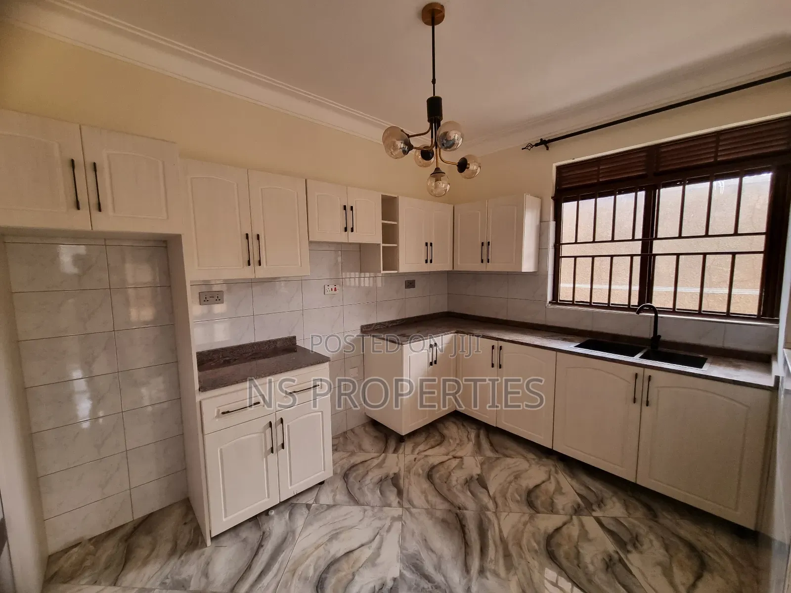 1bdrm Apartment in Central Division for rent