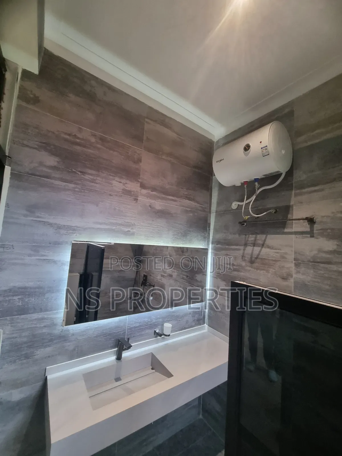 2bdrm Apartment in Central Division for rent