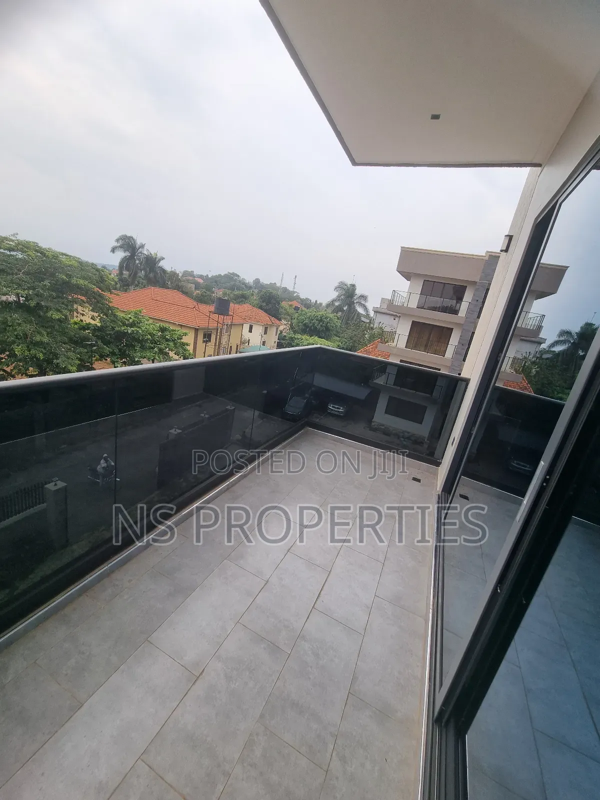2bdrm Apartment in Central Division for rent