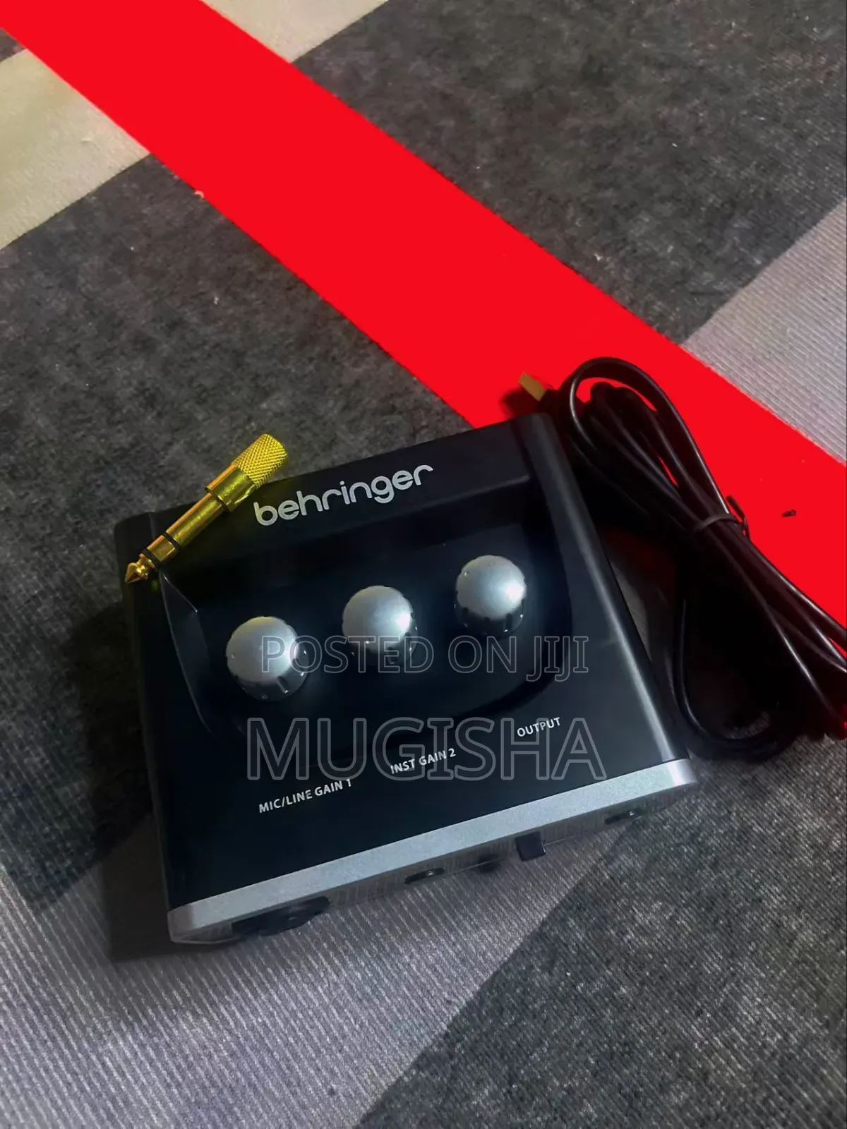Behringer Soundcard Um2