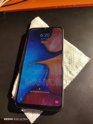 Samsung Galaxy A20 32 GB Black