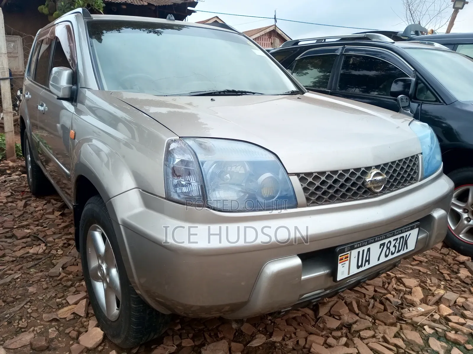 Nissan X-Trail 2000 Silver