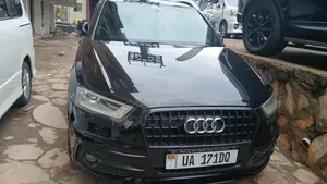 Audi Q3 2016 Black