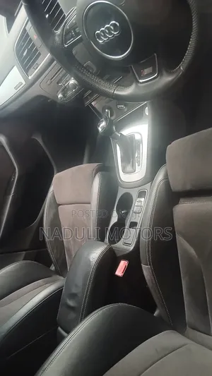 Audi Q3 2016 Black